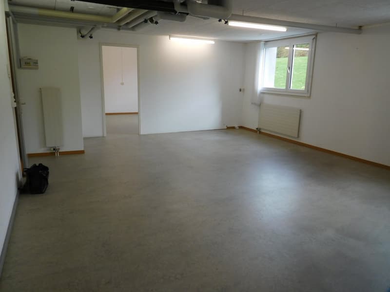 Bümpliz-Süd / Büroräumlichkeiten (2)