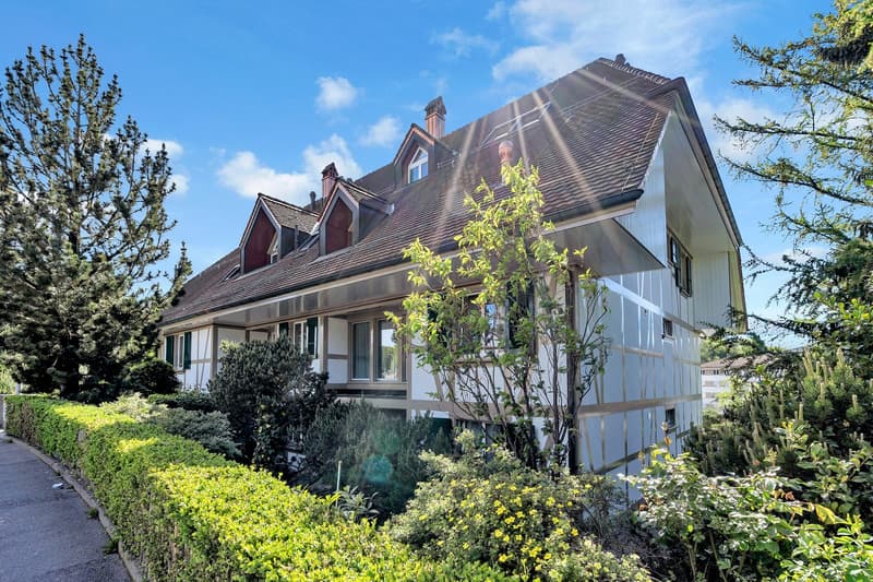 Hochwertige, topmoderne Wohnung im traditionsreichen Landhaus Dennigkofen (15)