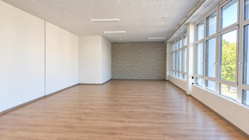 20104_Buero_Sicht_nach_hinten.png
