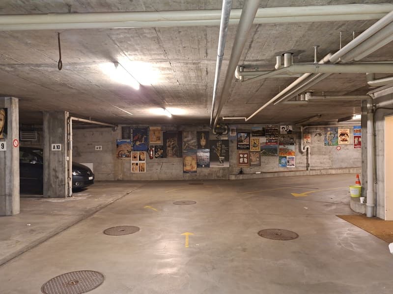 Zentral gelegene Parkplätze in Bern befristet bis 31.03.2027 zu vermieten (3)
