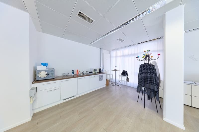 Espace commercial attractif dans un bon emplacement à Berne (5)