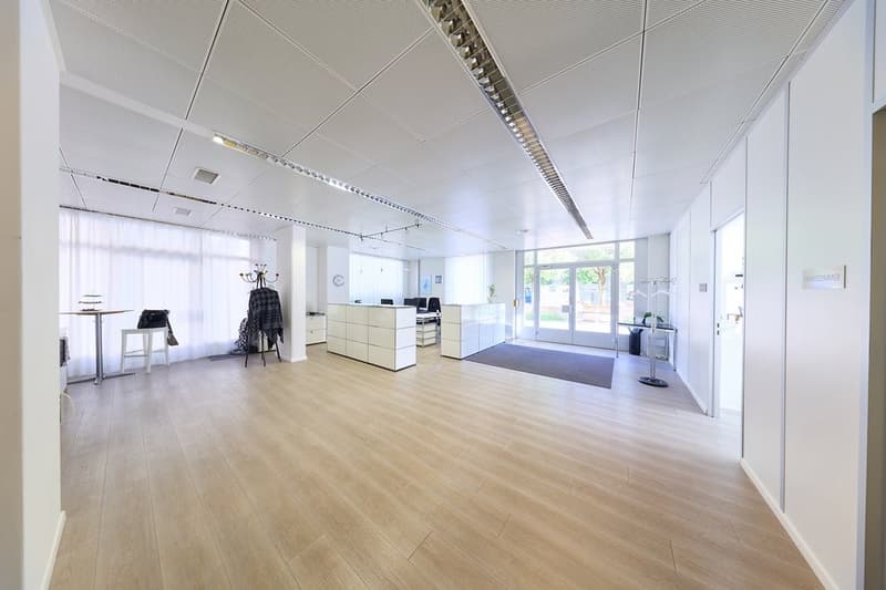 Espace commercial attractif dans un bon emplacement à Berne (6)