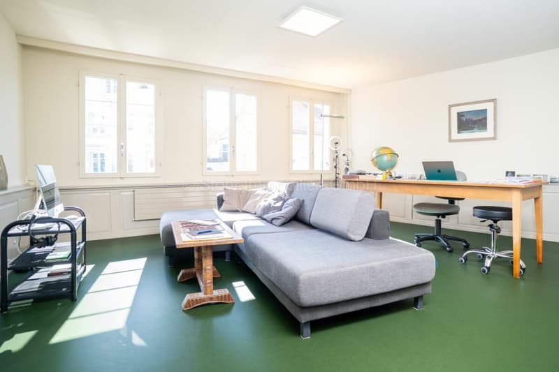 Completely renovated 6.5-room middle house with historic character in Oberwinterthur (25)