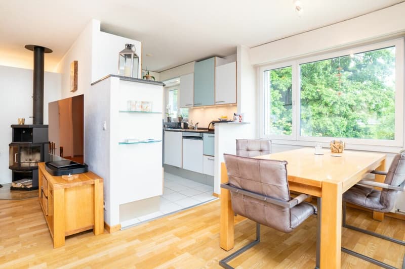 Hübsche 4.5 Zimmer Wohnung in familienfreundlichem Quartier (3)