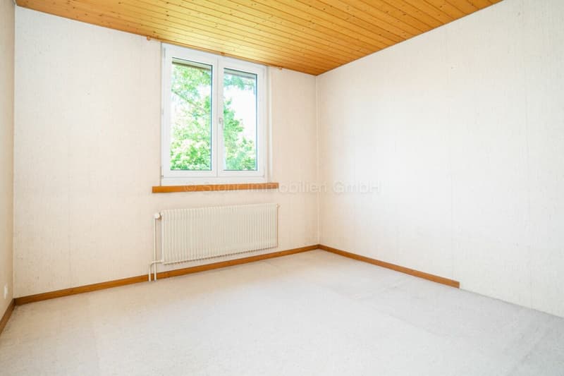 Family-friendly 4.5 room row house with potential (11)