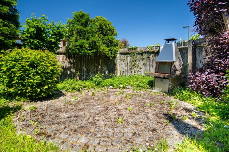 Family-friendly 4.5 room row house with potential (3)