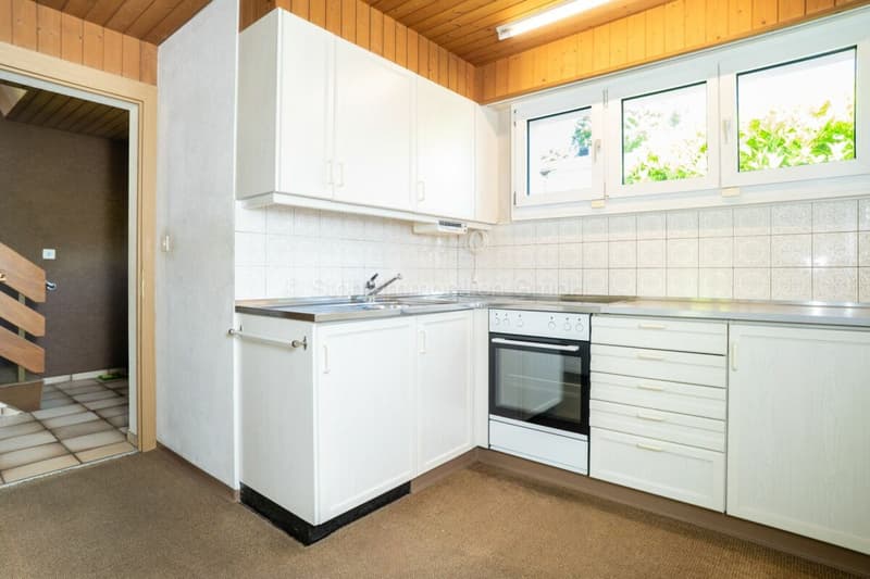 Family-friendly 4.5 room row house with potential (7)