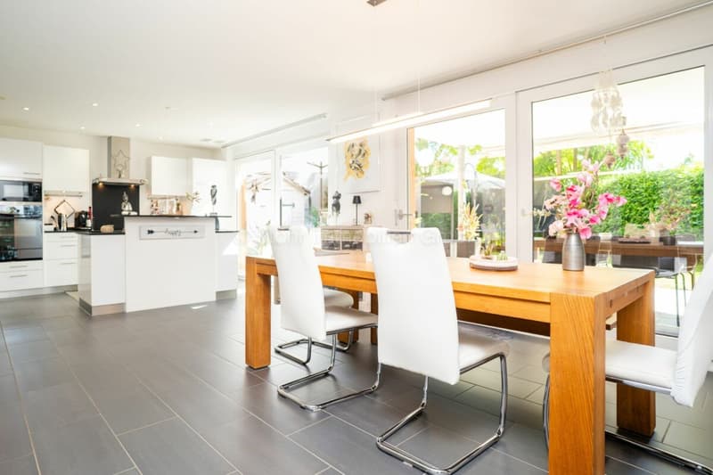 Maison de famille individuelle de 5,5 pièces entretenue aux normes Minergie (3)