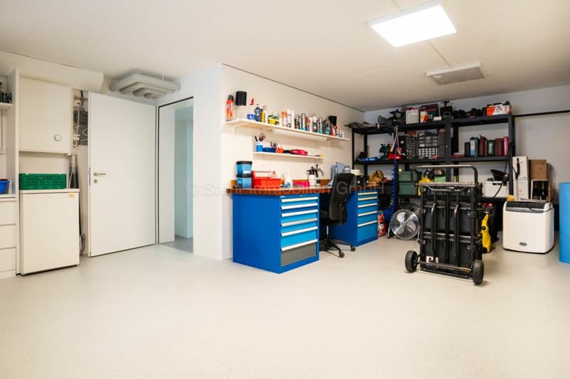 Family-friendly 4.5-room DEFH in a well-maintained building complex (19)