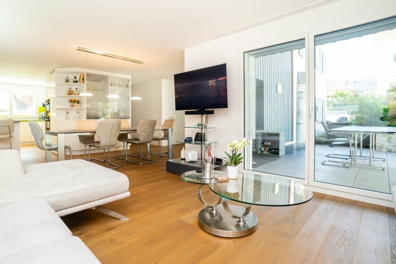 Family-friendly 4.5-room DEFH in a well-maintained building complex (20)
