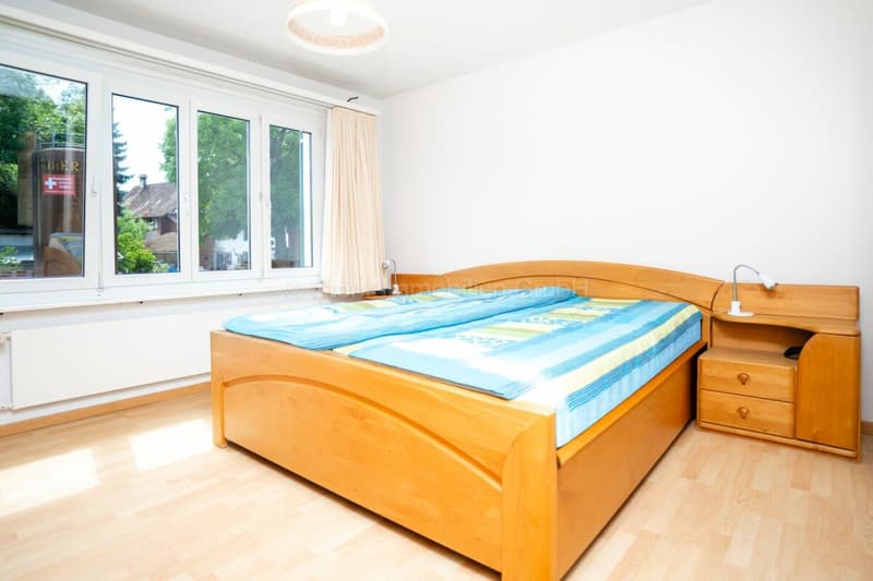 3.5-room apartment on the high ground floor with balcony and versatile secondary rooms (9)