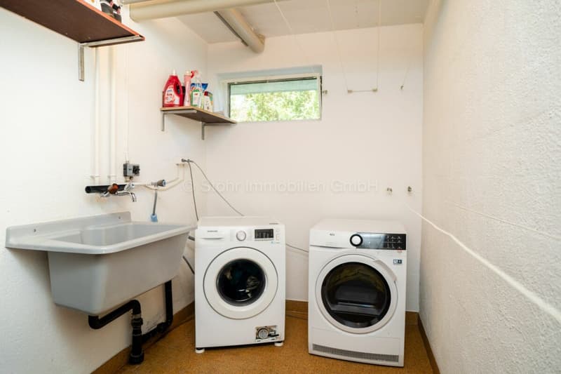 3.5-room apartment on the high ground floor with balcony and versatile secondary rooms (14)