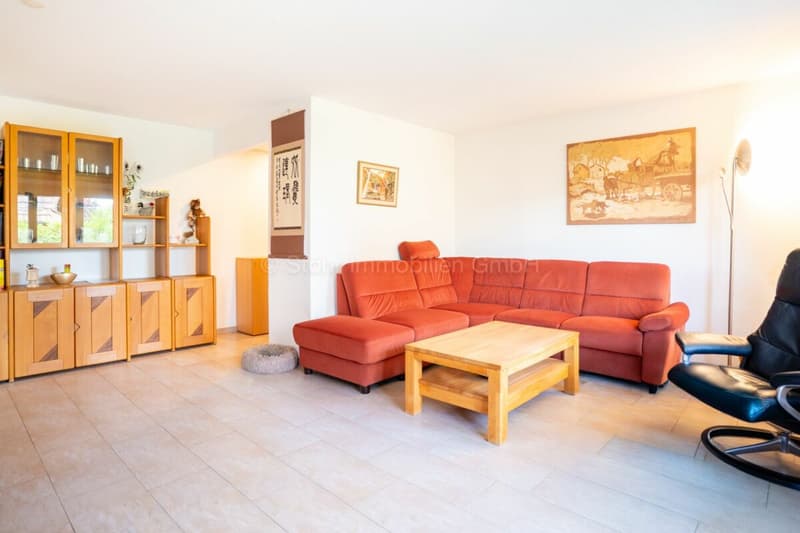 3.5-room apartment on the high ground floor with balcony and versatile secondary rooms (3)