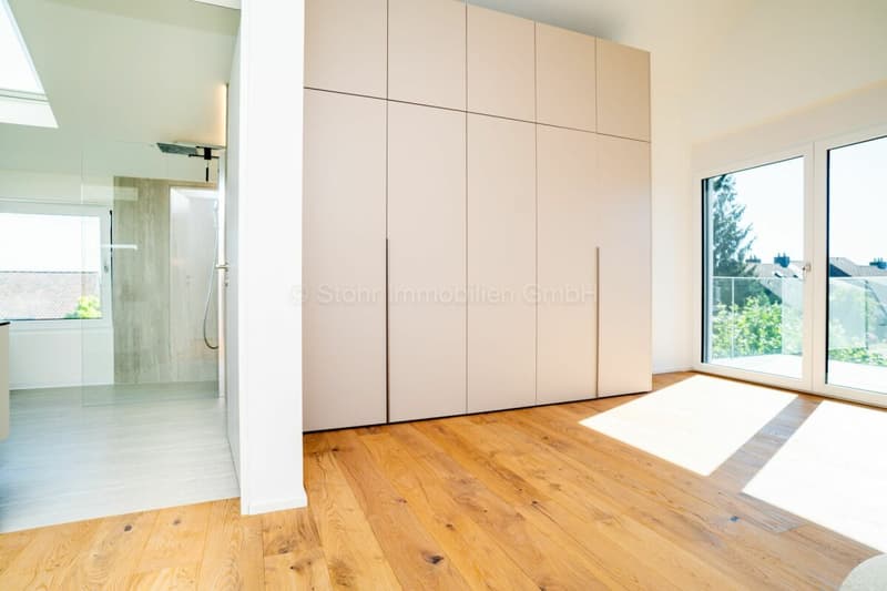 Stylish new building with a well-thought-out room concept and versatile usage possibilities (10)