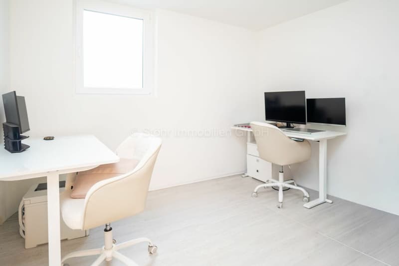 Stylish new building with a well-thought-out room concept and versatile usage possibilities (24)