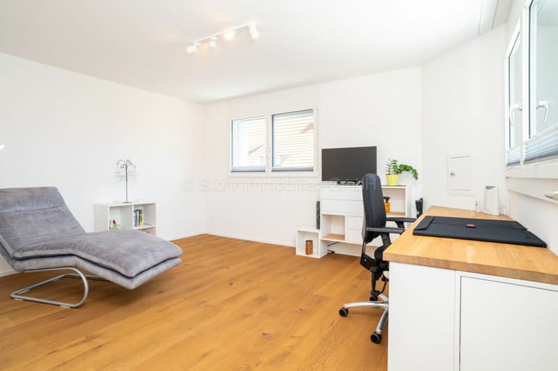 Familienfreundliches 4.5-Zimmer-DEFH in gepflegter Überbauung (8)