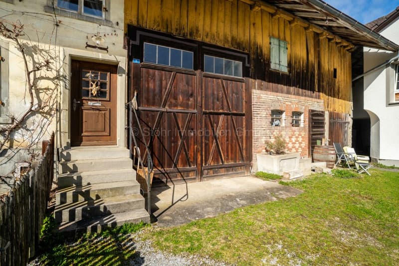 Bauland in Brütten mit historischem Bauernhaus und Entwicklungspotenzial (6)