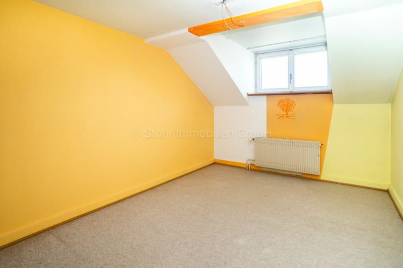 Charmantes 6.5-Zimmer-DEFH mit viel Potenzial im beliebten Quartier Deutweg (13)