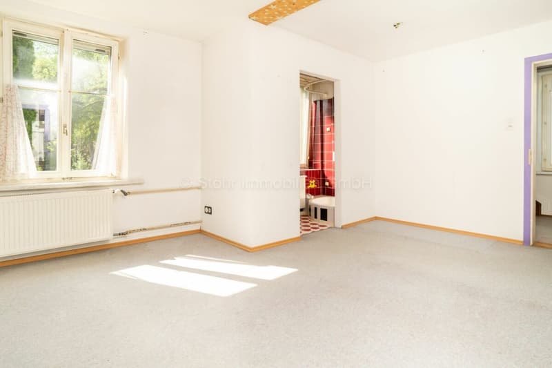 Charmantes 6.5-Zimmer-DEFH mit viel Potenzial im beliebten Quartier Deutweg (9)