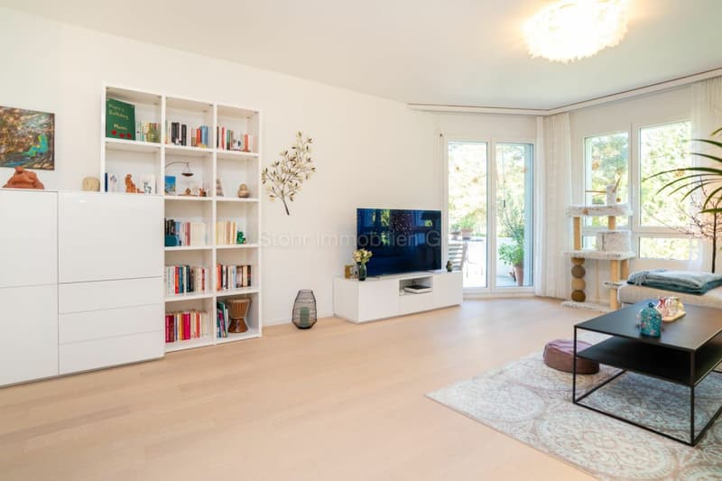 Attraktive 3.5-Zimmer-Wohnung mit zwei Balkonen in Winterthur-Seen (4)