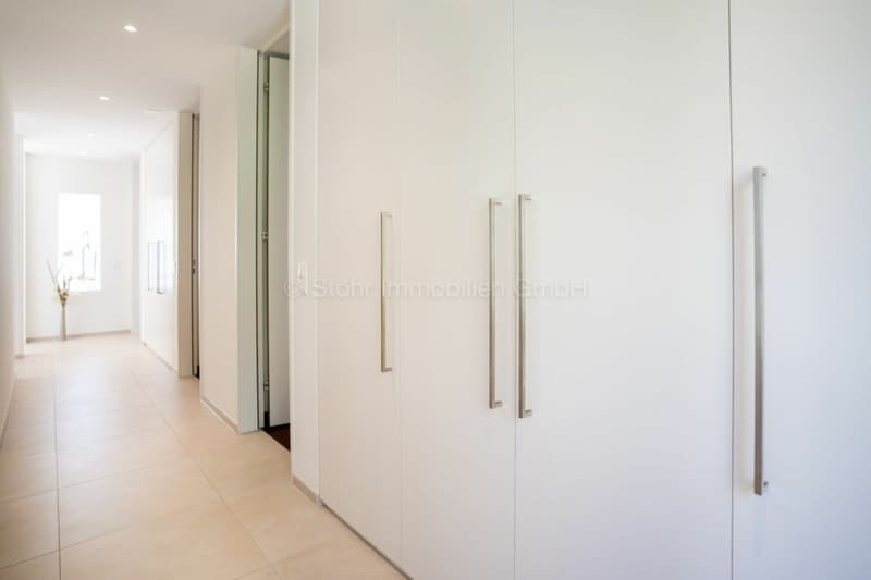 Urbane 4.5 Zimmer Attika-Wohnung mit 169 m² Terrassenfläche (29)