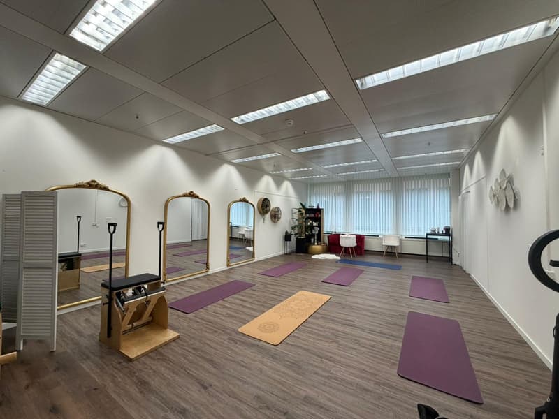 ZU VERMIETEN - Gewerbefläche 60 m² (2)