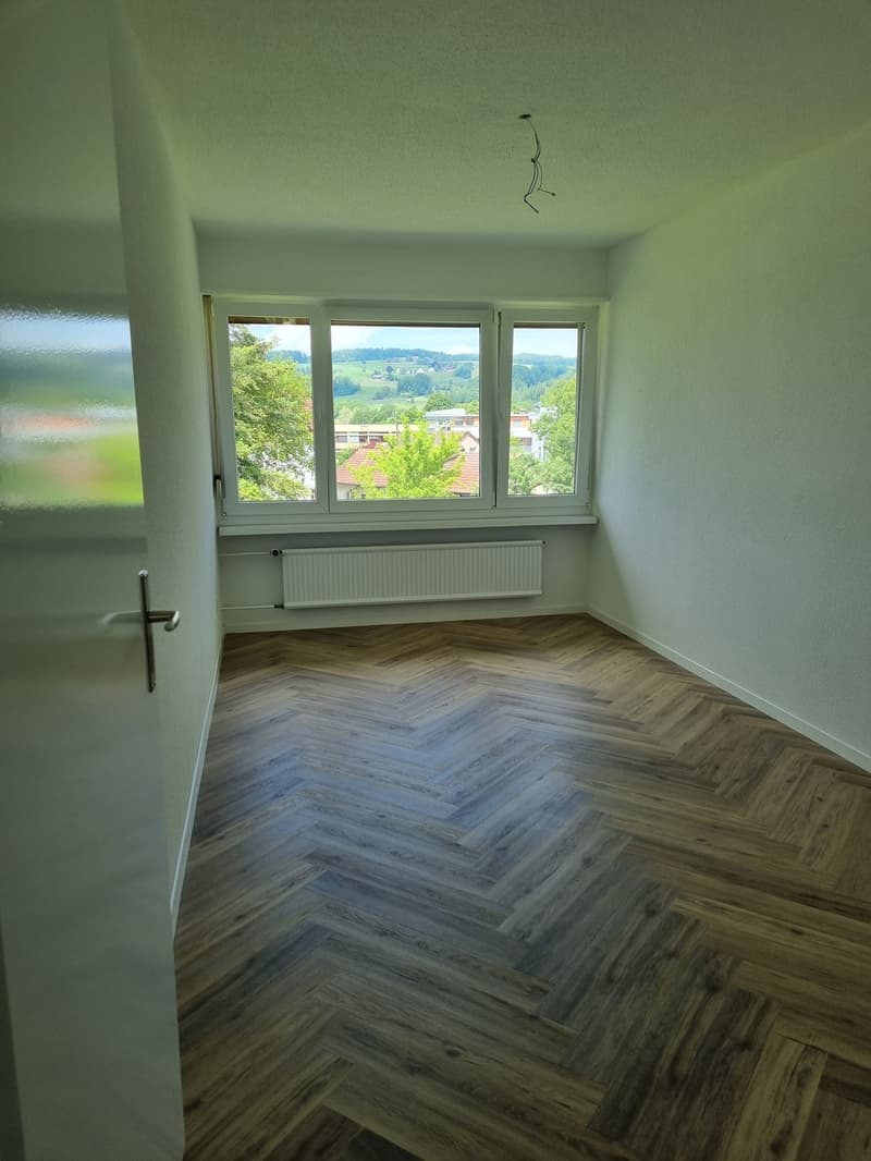 4 ½ Zimmer-Wohnung, 8413 Neftenbach (5)