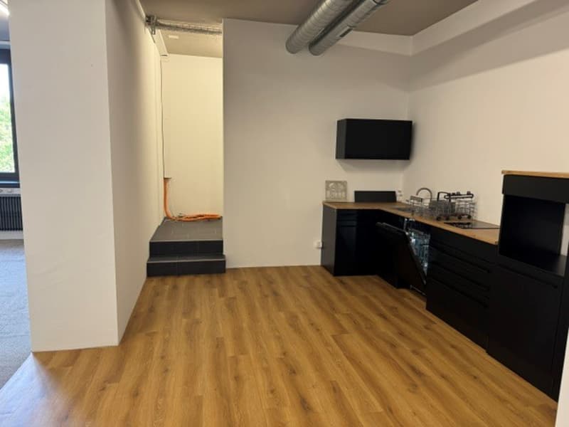 Grosszügige Büro- und Lagerfläche zur Miete an der Riedstrasse 8 in Dietikon (20)