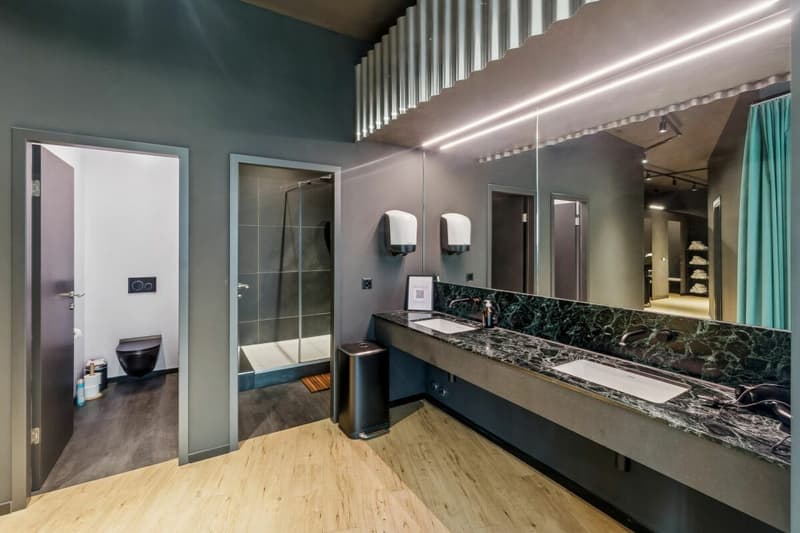 Studio di fitness o spazio ufficio moderno e luminoso in posizione centrale vicino alla stazione di Winterthur (14)