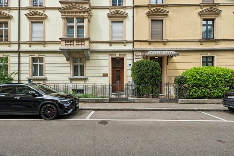 Zwischen Paradeplatz und Zürichsee - exklusive 5 Zimmer Maisonette-Wohnung (18)