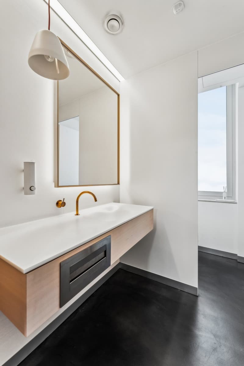 Immeuble de grande hauteur à Bastei - rénovation de haute qualité, prêt à être occupé immédiatement ! (10)