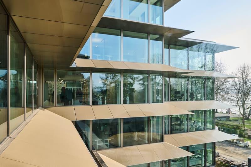 Your new headquarters by the lake – with a view and full service (10)