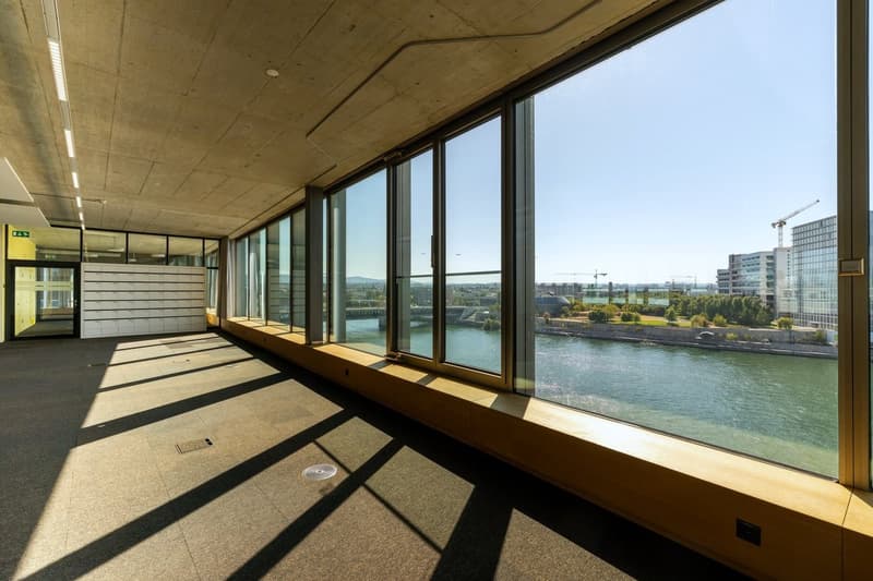 Büroflächen ab 2'000 m² direkt am Rhein (6)