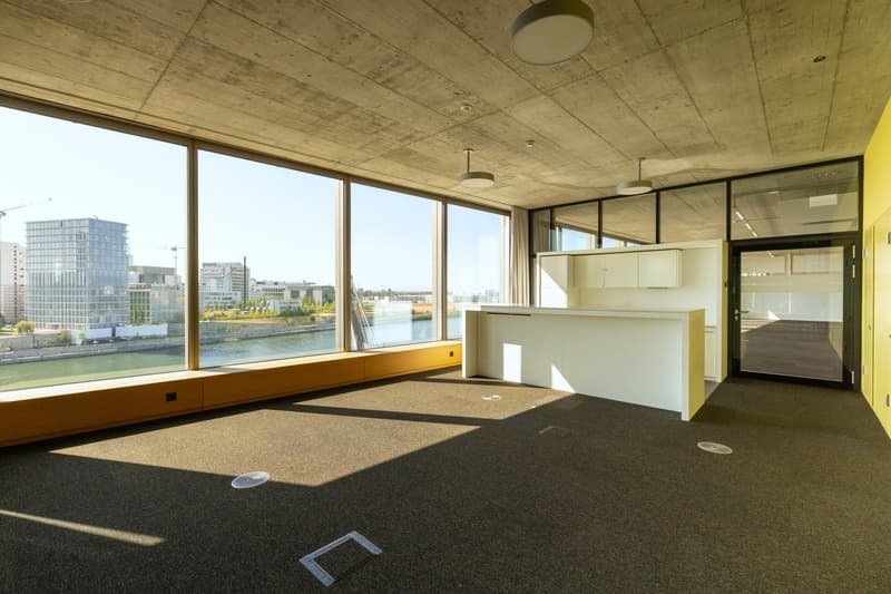 Büroflächen ab 2'000 m² direkt am Rhein (12)
