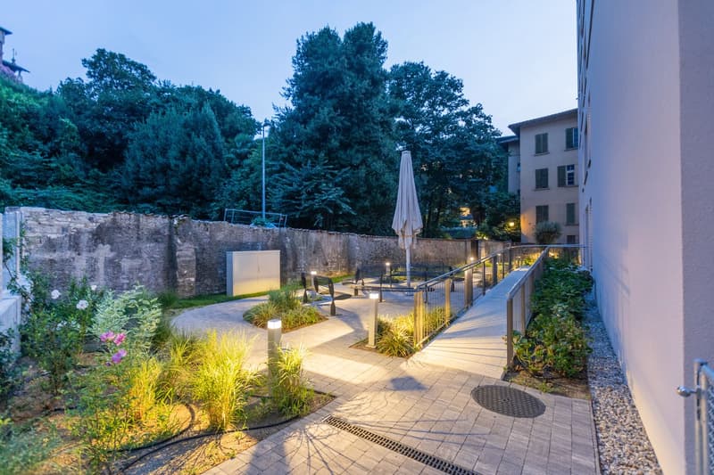 Helles 2.5-Zimmer-Apartment mit Seeblick in Paradiso (10)