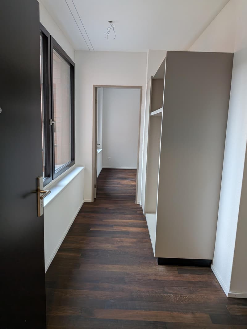 Exklusiver Wohnkomfort mit Seesicht – 4½ Zimmer & gratis Wellness (11)