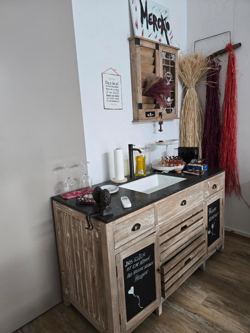 90 m² für Ihre Geschäftsidee – Praxis, Büro, Studio oder Laden in Arbon (11)
