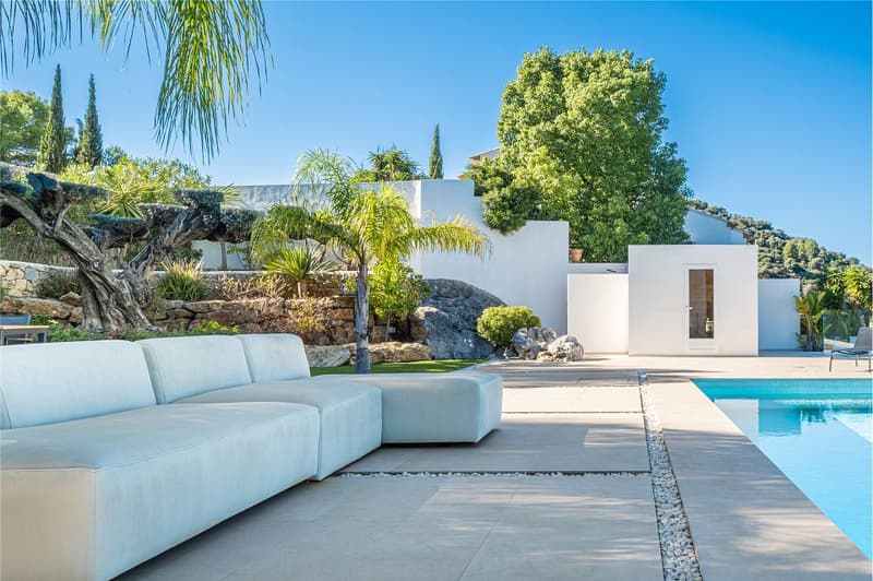 Exclusive Design Villa with Unobstructed Sea View La Sella, Denia Costa Blanca (11)