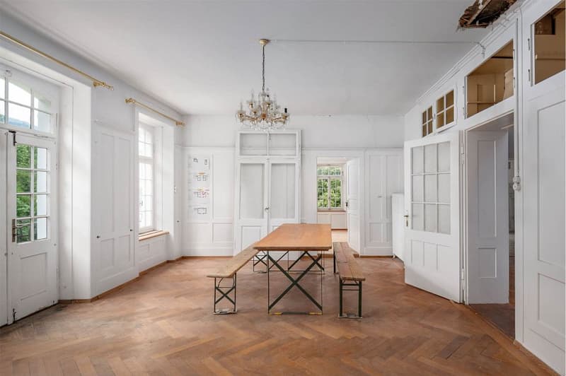 Villa de ville historique dans un excellent emplacement à Coire (4)
