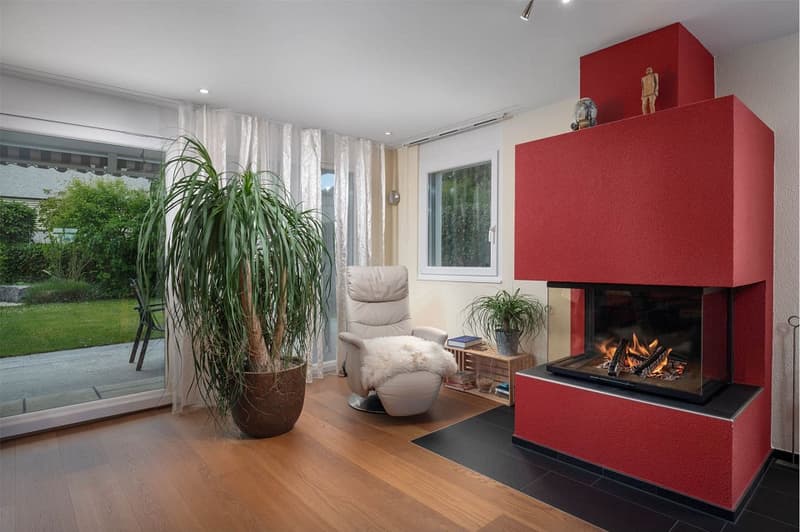 Vivere in armonia e comfort in una posizione tranquilla casa di 5½ locali (4)