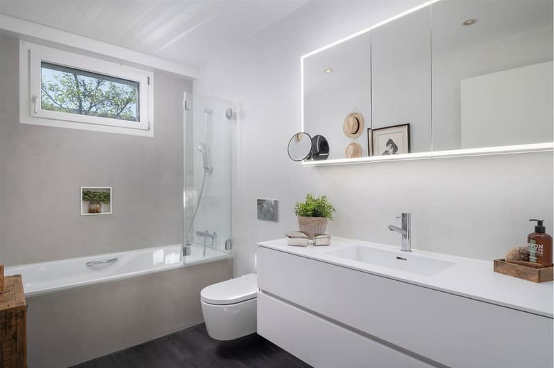 Neuwertige 4½ Zimmer-Attikawohnung an guter Lage (10)