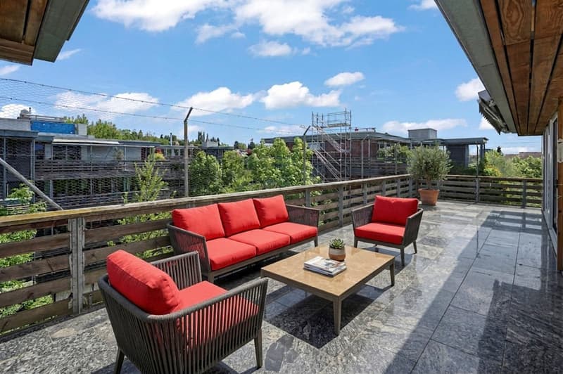 Grosse 4½- Zimmer Attika / Loft (9)
