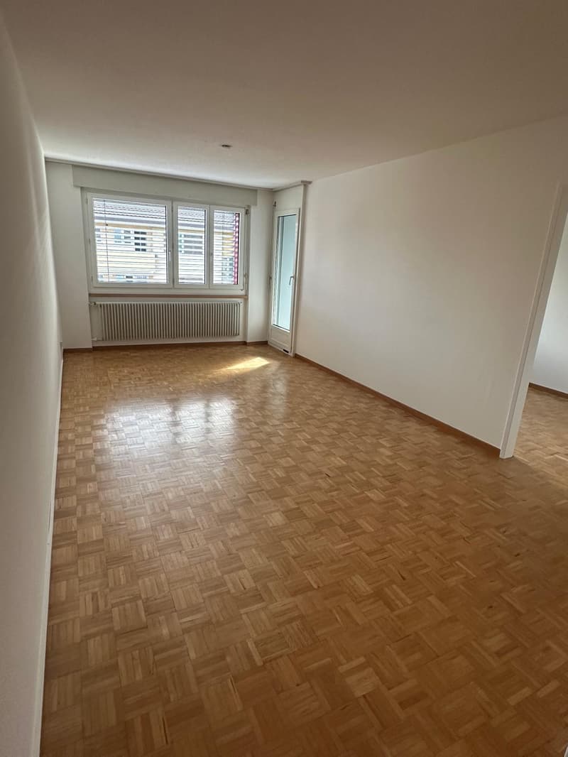 Helle 3.5-Zimmer-Wohnung mit Balkon in Fislisbach – ab sofort verfügbar! (2)