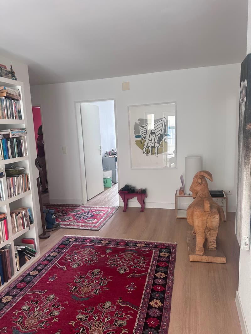 komplett sanierte Altbauwohnung mit viel Charme an ruhiger Lage (2)