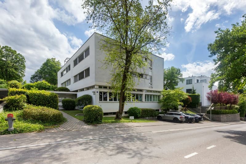 Attraktives Büro an zentraler Lage in Zollikon (1)