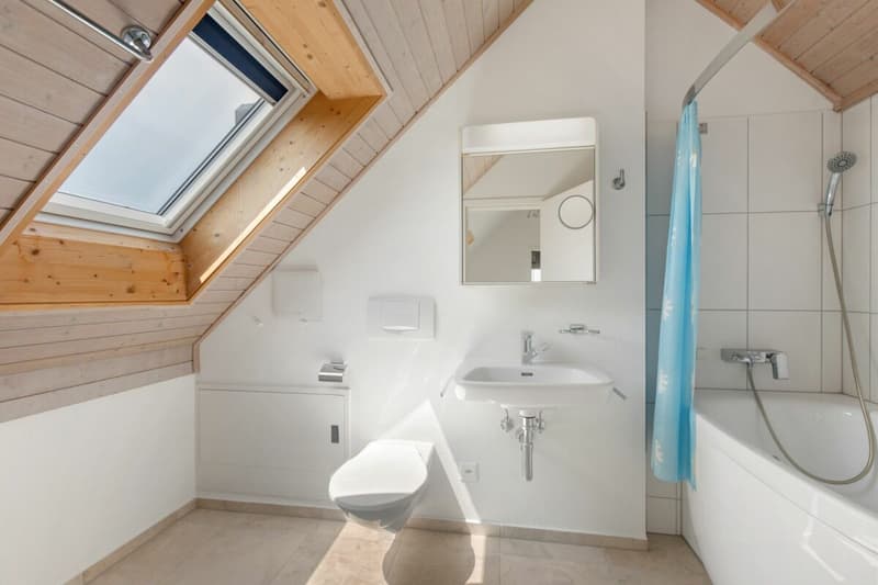 Renovierte Maisonette mit Balkon, Aussicht, viel Charme und Klimaanlage (11)