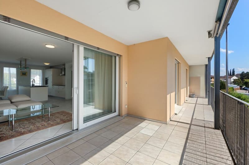 Gepflegte 3.5-Zimmerwohnung mit grossem sonnigem Balkon (4)