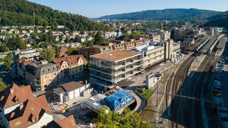 Surface de vente à emplacement idéal (1)