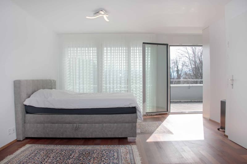 Schlafzimmer mit Terrasse