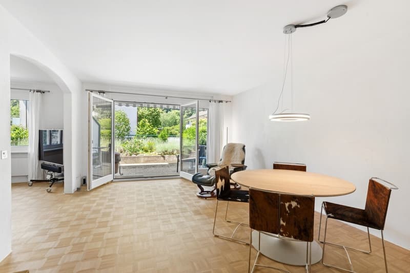 3.5 Zimmer zum Verlieben - Urbane Wohnung mit Sitzplatz auf der Breite (3)